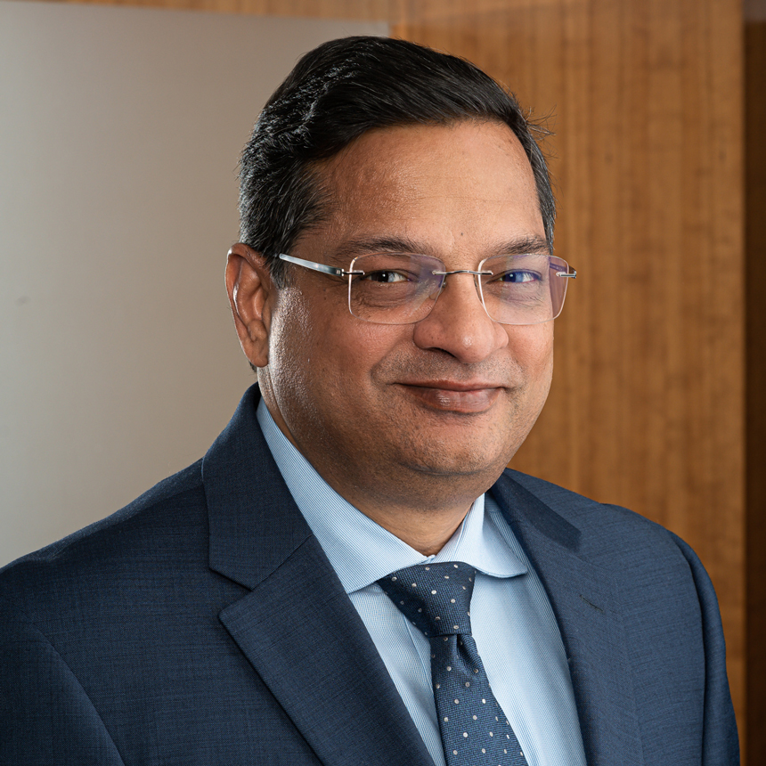 Ramesh Bulusu Headshot