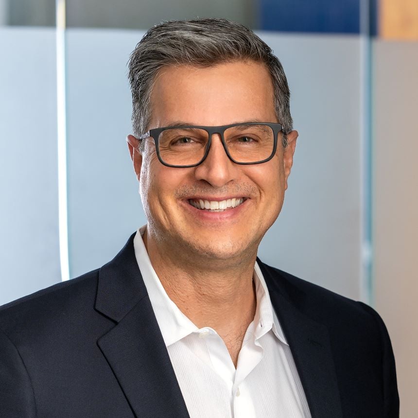 Bryan Elie Headshot